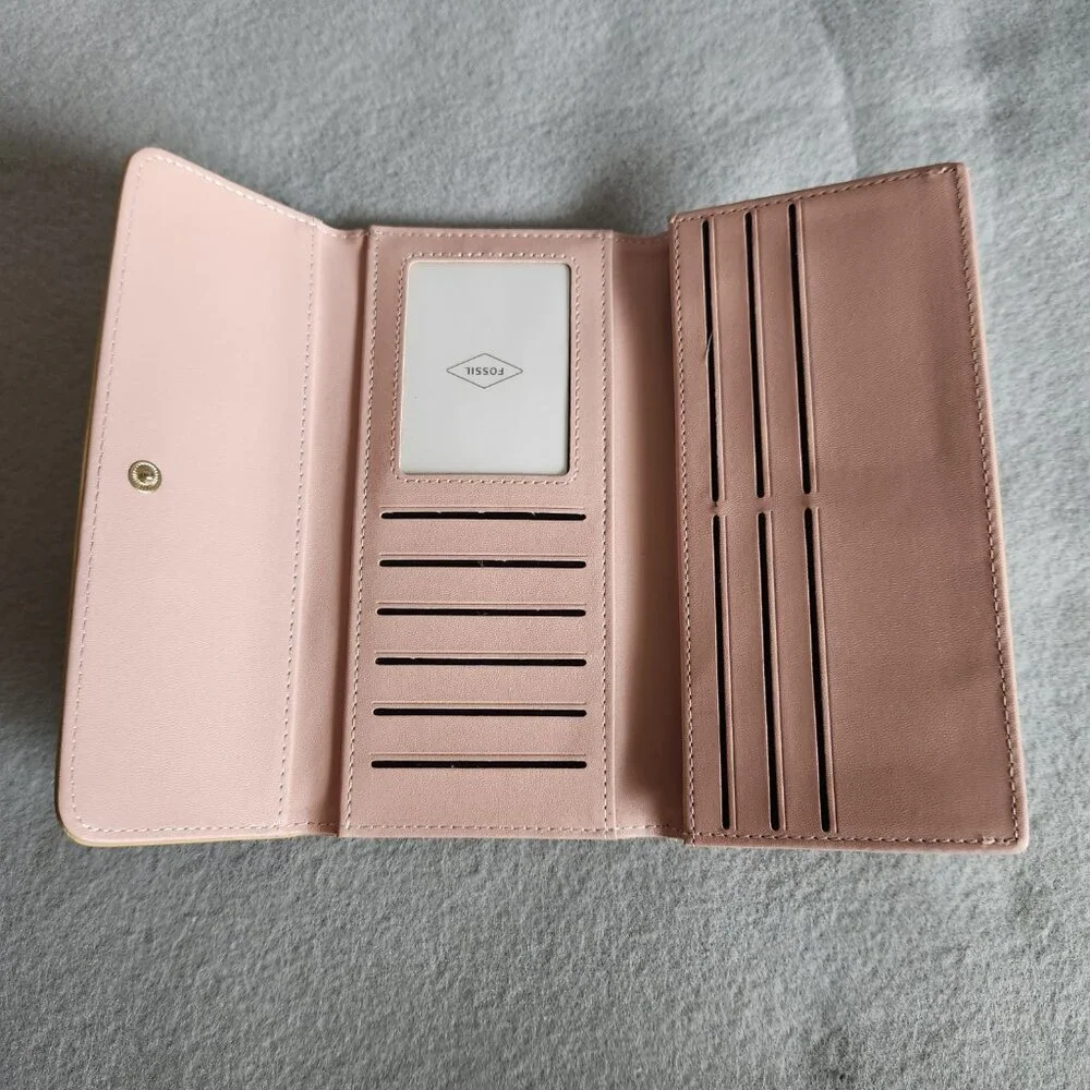 Fossil Wallet Women's Tan Yellow Faux Leather Pleather